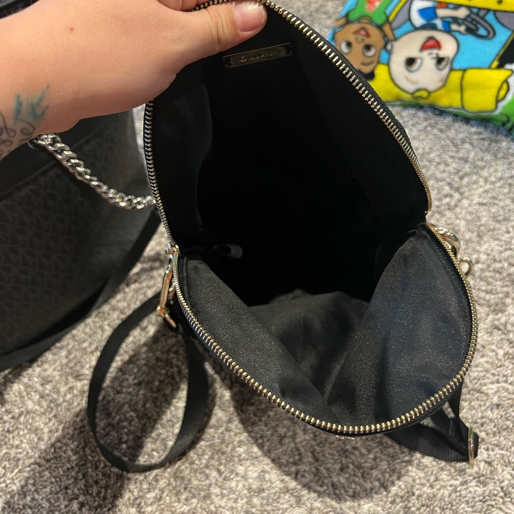 Lululemon purse